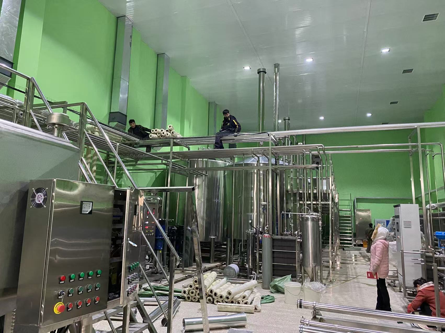 保亭精酿啤酒设备厂—精酿啤酒设备制造：传承工艺与创新科技的交融